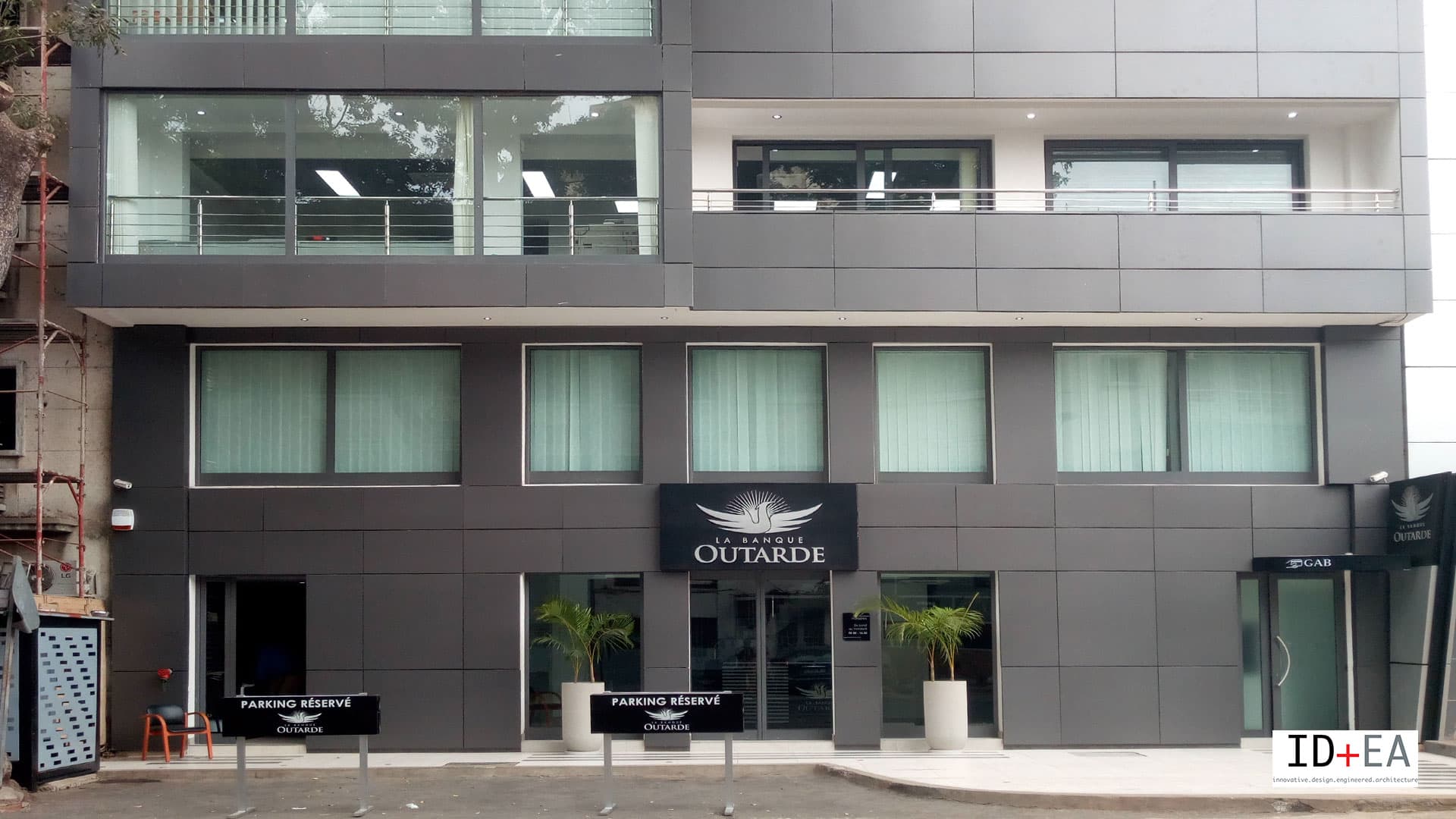 La Banque Outarde